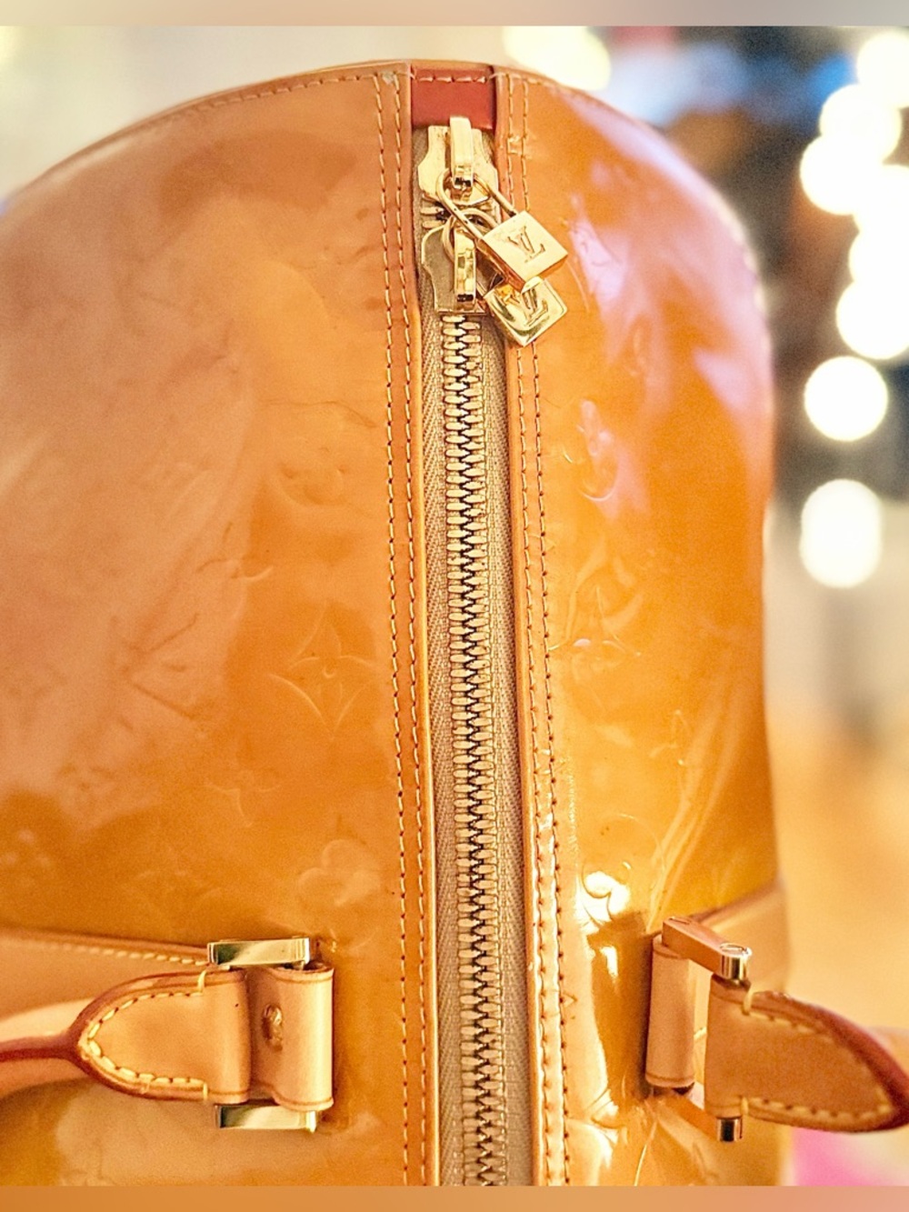 Louis Vuitton Vernis Keepall - Picture 7 of 9